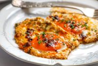 Creamy Spicy Eggs with Heavy Cream and Chili