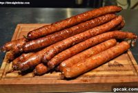 Jalapeño Bacon Summer Sausage Recipe — Spicy Smoky Delight