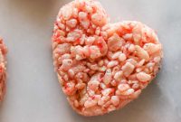 Strawberry Rice Krispie Treats Recipe – Fresh Fruity Snack