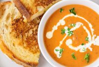 Creamy Tomato Basil Soup Recipe — Silky, Fresh, Homemade