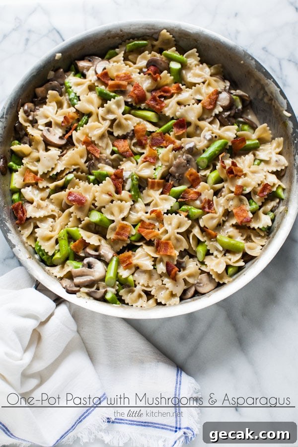 One-Pot Pasta with Mushrooms and Asparagus from thelittlekitchen.net