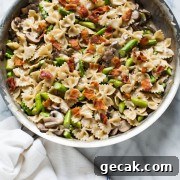 One-Pot Pasta with Mushrooms and Asparagus from thelittlekitchen.net
