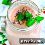 Raspberry-Banana, frozen smoothie recipe with a video