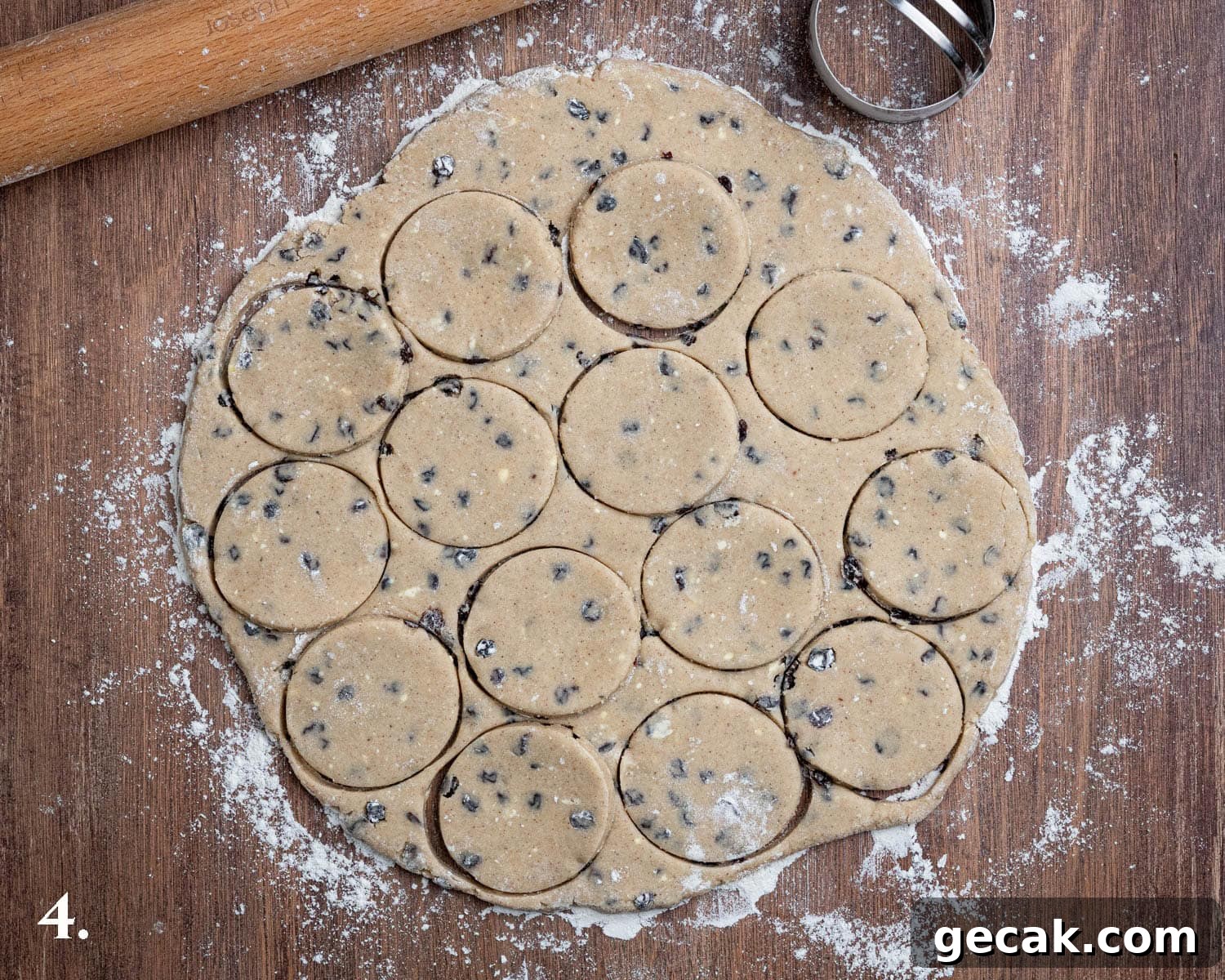 Step 4, the rolled out dough with cakes cut out.