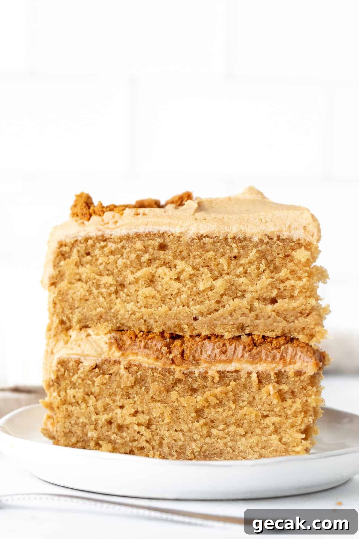 Biscoff layer cake