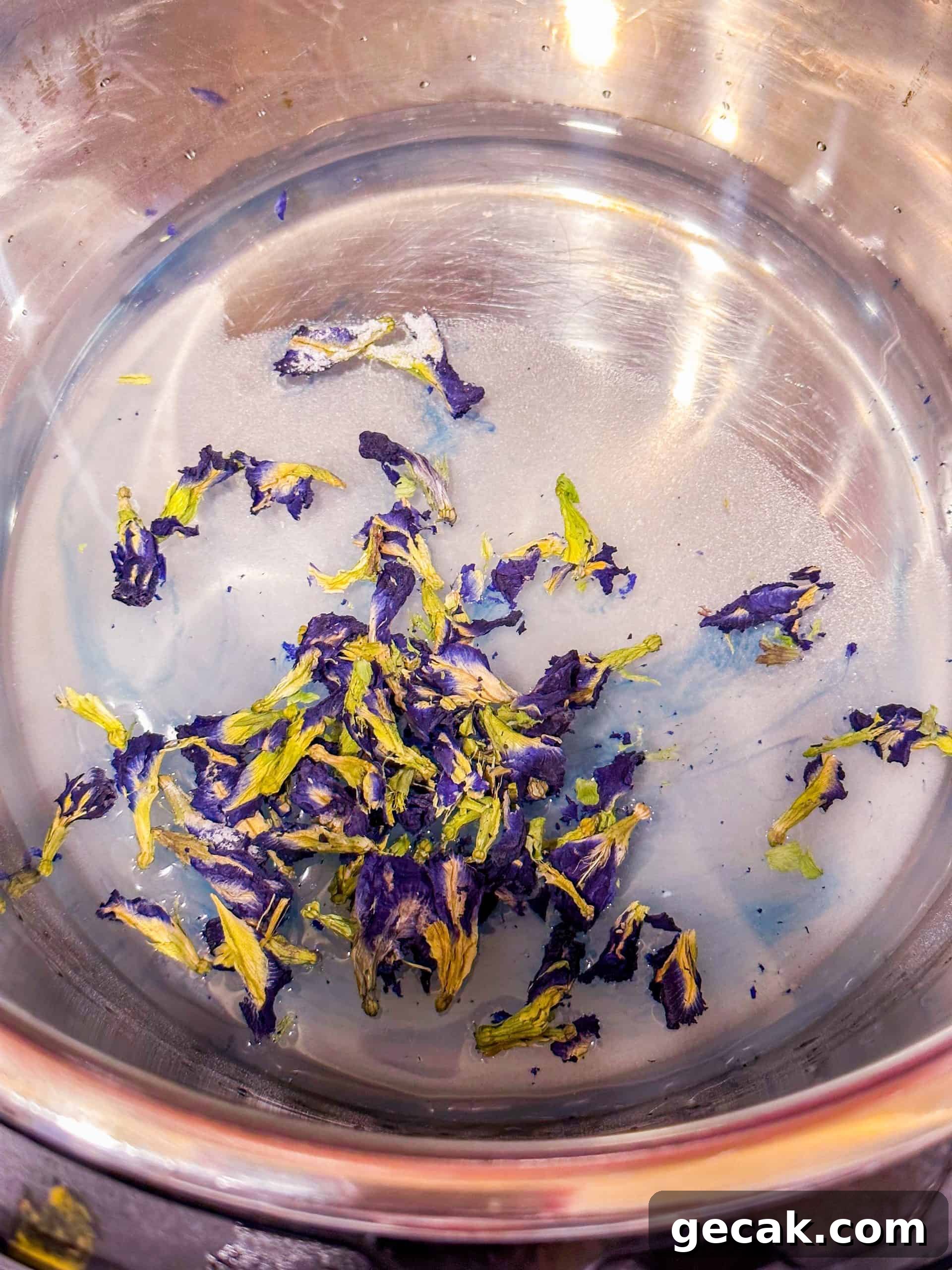 Butterfly Pea Flower Wakanda Food Vibranium Drink - Black Panther Heart Shaped Herb