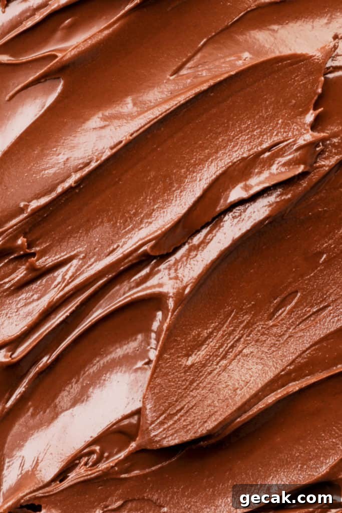 White Spots on Nutella: Is It Safe to Eat? 6 If Nutella is hard and crumbly it should not be eaten anymore