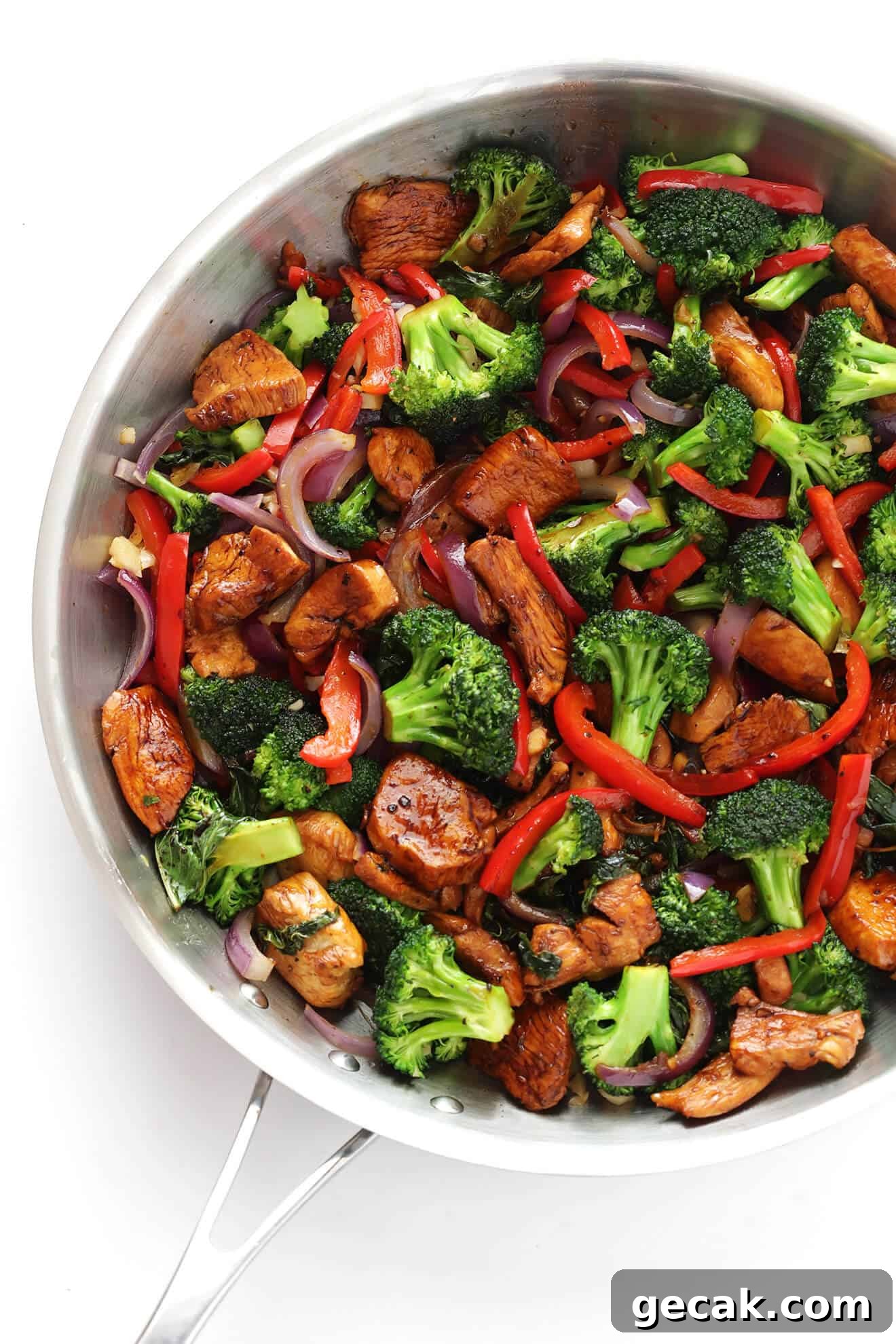 20-Minute Thai Basil Chicken Recipe