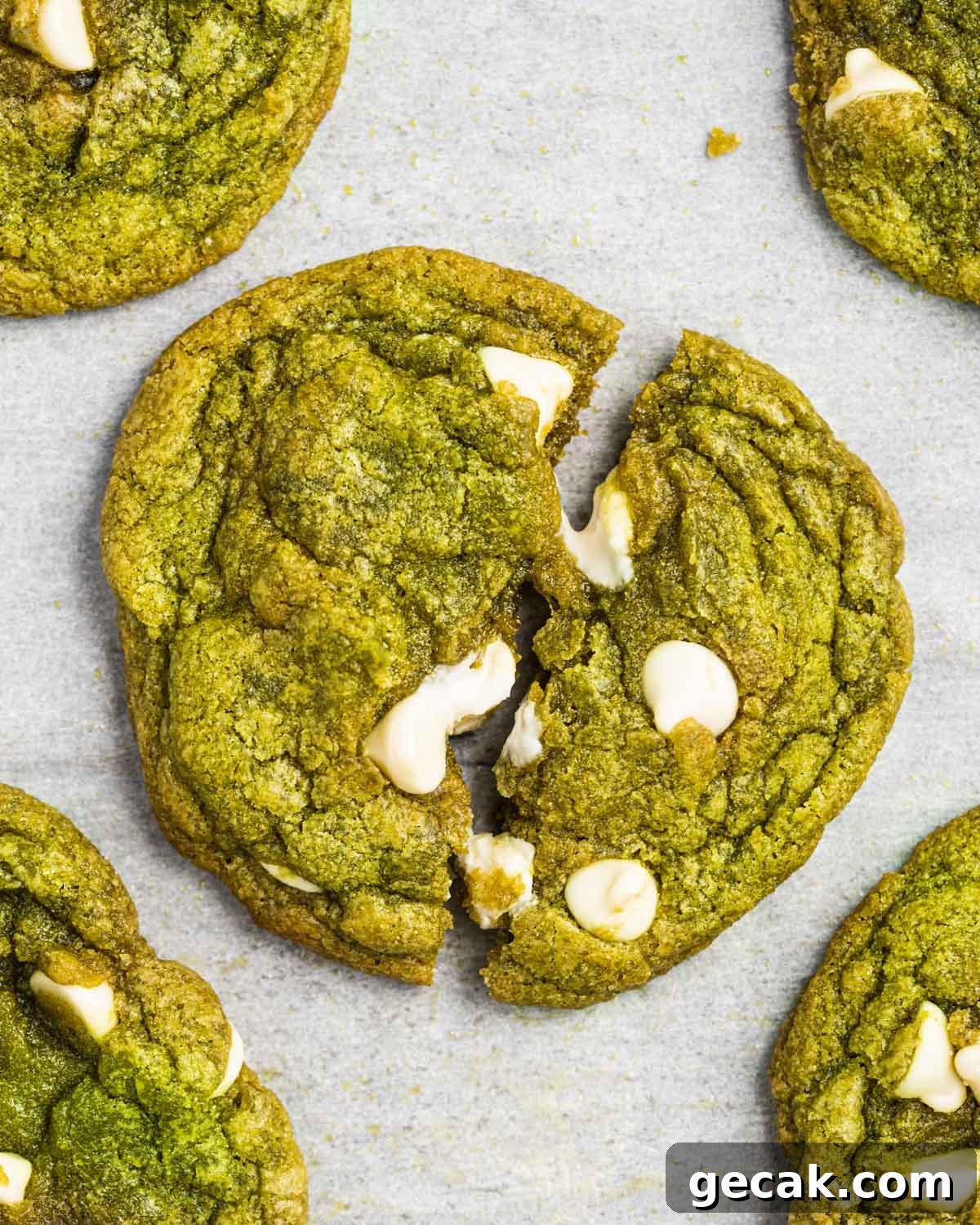 A tray with matcha cookies.