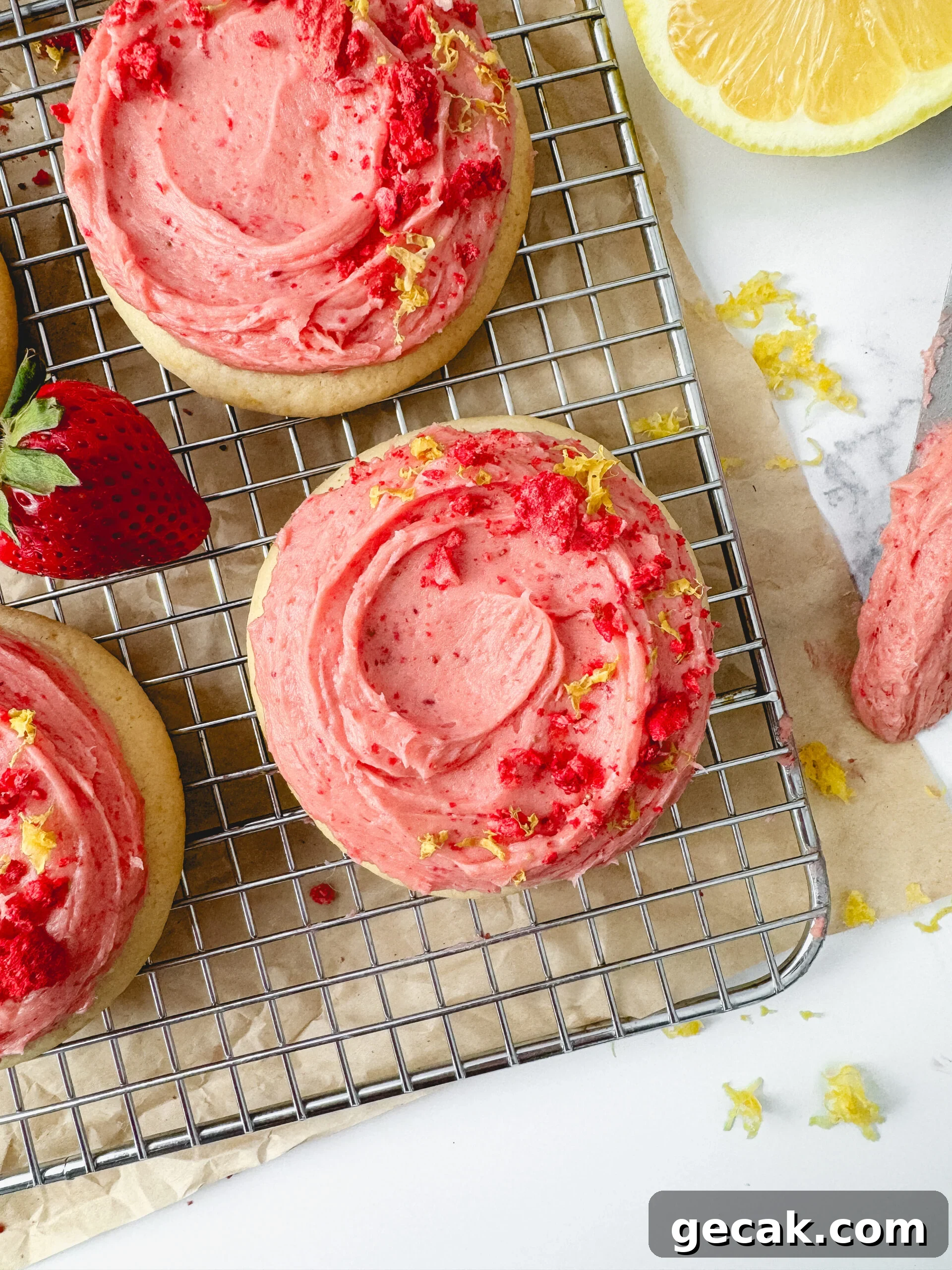 Strawberry Lemonade Sugar Cookies Recipe 7 img 84203 10